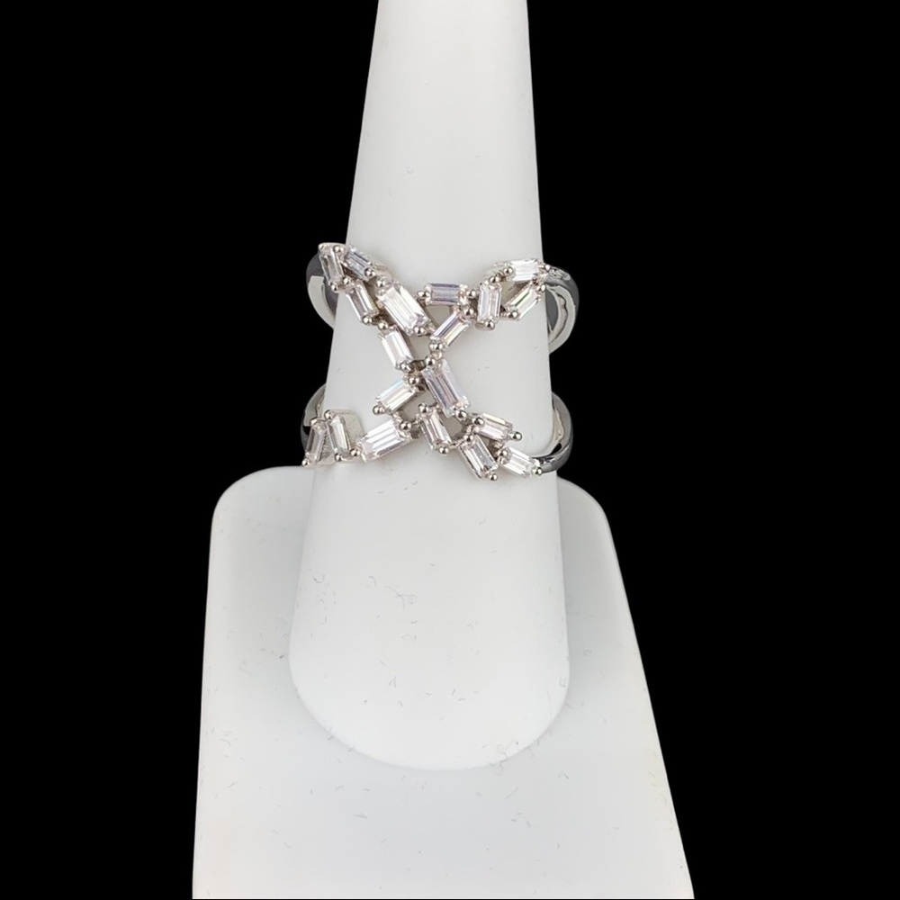 Silver Emerald Diamond Baguette Cubic Zirconia X Shape Ring Size 7 Size 8 - Picture 3 of 17